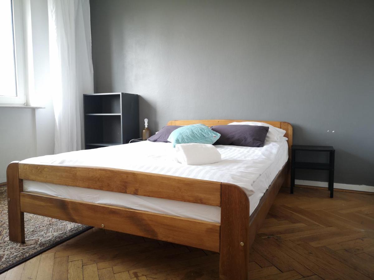 Apartamento Hard Center Varsovia Exterior foto